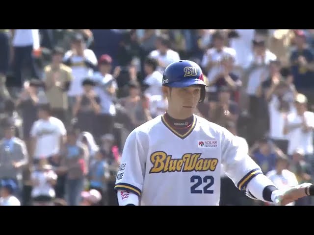【2回裏】バファローズ・伊藤 詰まりながらもライト前に落ちる先制打!! 2015/4/18 Bs-L