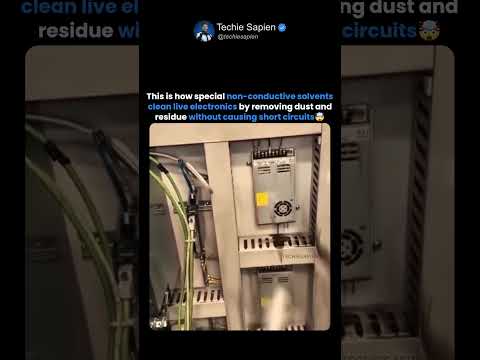 This Is How Non-Conductive Solvents Clean Live Electronics Without Short Circuits ⚡🧼
