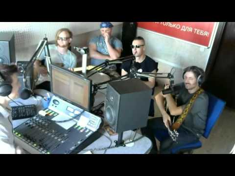 17.09.15 - Zdob si Zdub, Хит ФМ Молдова - поют LIVE