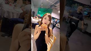 【ロサンゼルス旅行】アメリカンサイズのピザ?