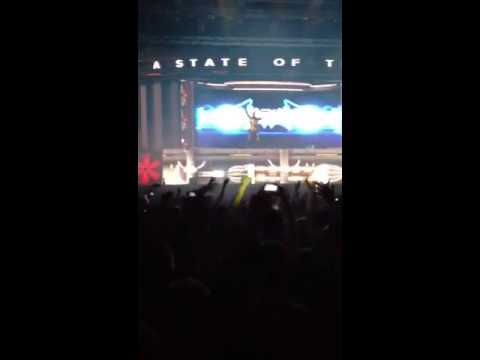 Dash Berlin / Above & Beyond - Waiting / Sun & Moon (Dashup)