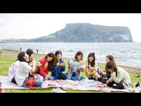 fromis_9 (프로미스나인) - CLOVER