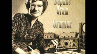 Daphne Oram - Lego Builds It