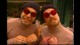 Moxy Fruvous - Morgan&#39;s Fruit Flies