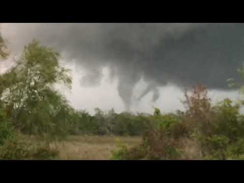 Tornado Tracking south of Campti, LA