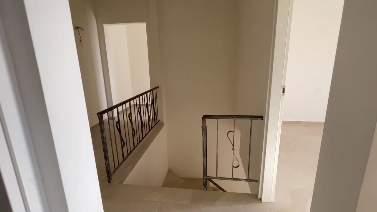 a Lagosanto, Casa in Bifamiliare completamente ristrutturata con Giardino e Garage