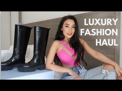 MUST HAVE AW21 LUXURY ITEMS