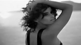 Nelly Furtado - En Las Manos De Dios (Video Original)