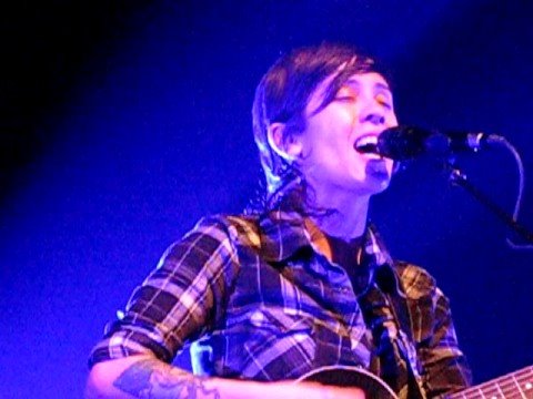 15/18 Tegan & Sara- The First (Tegan & Dallas) @ #2 Terminal 5, New York 10/06/08