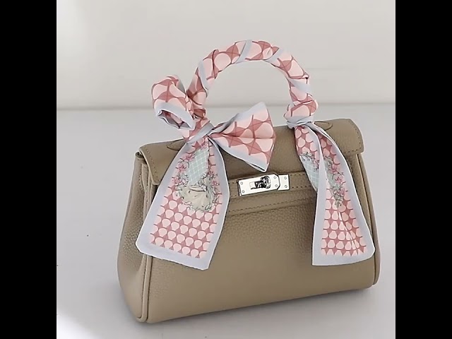 كيلي توقو | كاكي