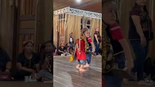 Download lagu Lucu ya guys dua anak suku Dayak ini lincah saat menari #shots #dayak #videolucu mp3