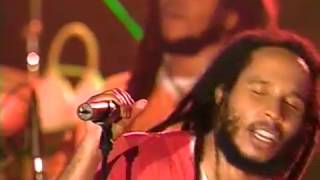 Ziggy Marley &amp; the Melody Makers - Free Like We Want 2 B | LIVE! (2000)