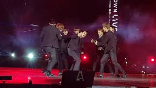 Download lagu 190119 EXO “엑소 (KoKoBop)” - SMTOWN Special Stage in Santiago 2019. mp3 Download lagu 190119 EXO “엑소 (KoKoBop)” - SMTOWN Special Stage in Santiago 2019. mp3