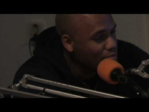 Macascene presenteert: Vitamine E Coup de Villz