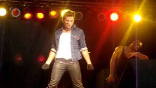 3. Super Psycho Love - Simon Curtis in Kansas City