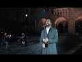 Mengoni a Bergamo, in piazza Vecchia canta «L'anno che verrà» di Dalla a un anno dall’inizio...