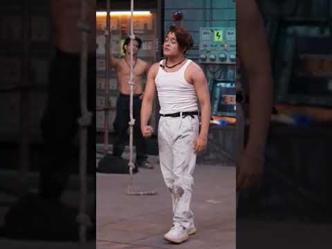 YouTube Thumbnail