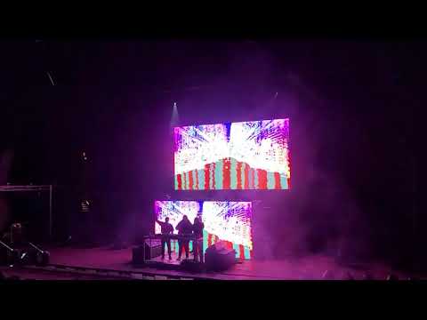 Kai Wachi x Yookie @ Red Rocks 10/17/21 Y O O K I E   S U C K S 🤘