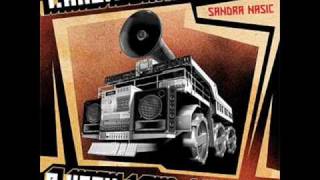 T. Raumschmiere feat. Sandra Nasic - A very loud lullaby (Apparat vox remix)