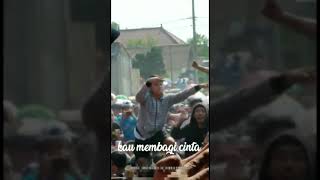 Download lagu Joget adik,ega (agos kotak) entah apa yang merasukimu mp3