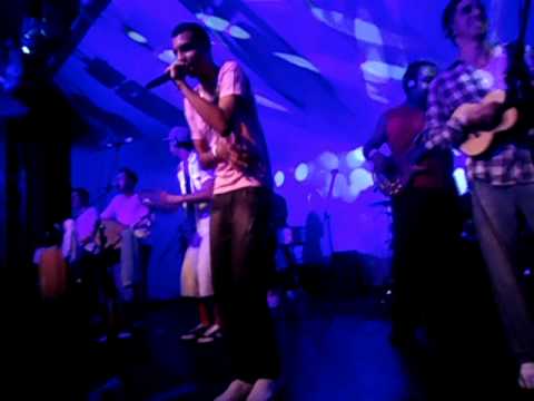 Grupo Vôprosamba - Um Minuto