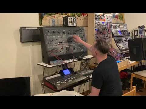 Rotkehlchen - Studio / (IRKLIS) at "Happy Knobbing" 2022 with the Arp 2600 etc.