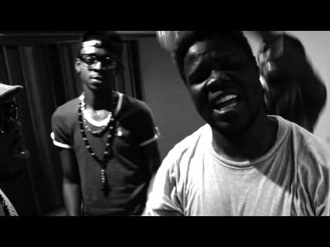 RICHIE LOOPS X BLIZZARD X KING TREVY - CHAMPAGNE CHAMPAGNE (STUDIO MASH-UP) JAN 2013.mov