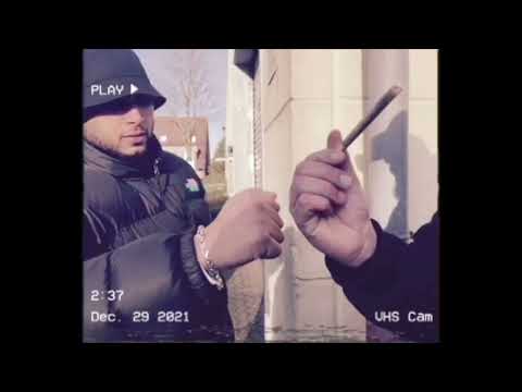 TSKY - SCHENKEN WEIN EIN (Prod.by llouiis & TSKY)