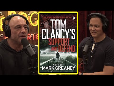 Joe Rogan & Mark Greaney | TOM CLANCY writer talks about what it's like to be a writer ! #1942