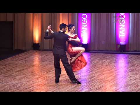 Quejas de bandoneón, baile de tango escenario, Candela Vega, Fabrizio Tonelli, Mundial de tango 2021