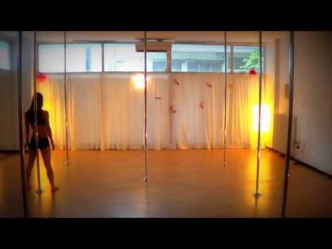 07.Thess Pole Art Show 7 - Grigoria's Solo (Alex Clare - Damn Your Eyes)