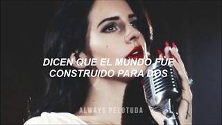 [ Lana del Rey ] - Video Games  // Traducción al español .