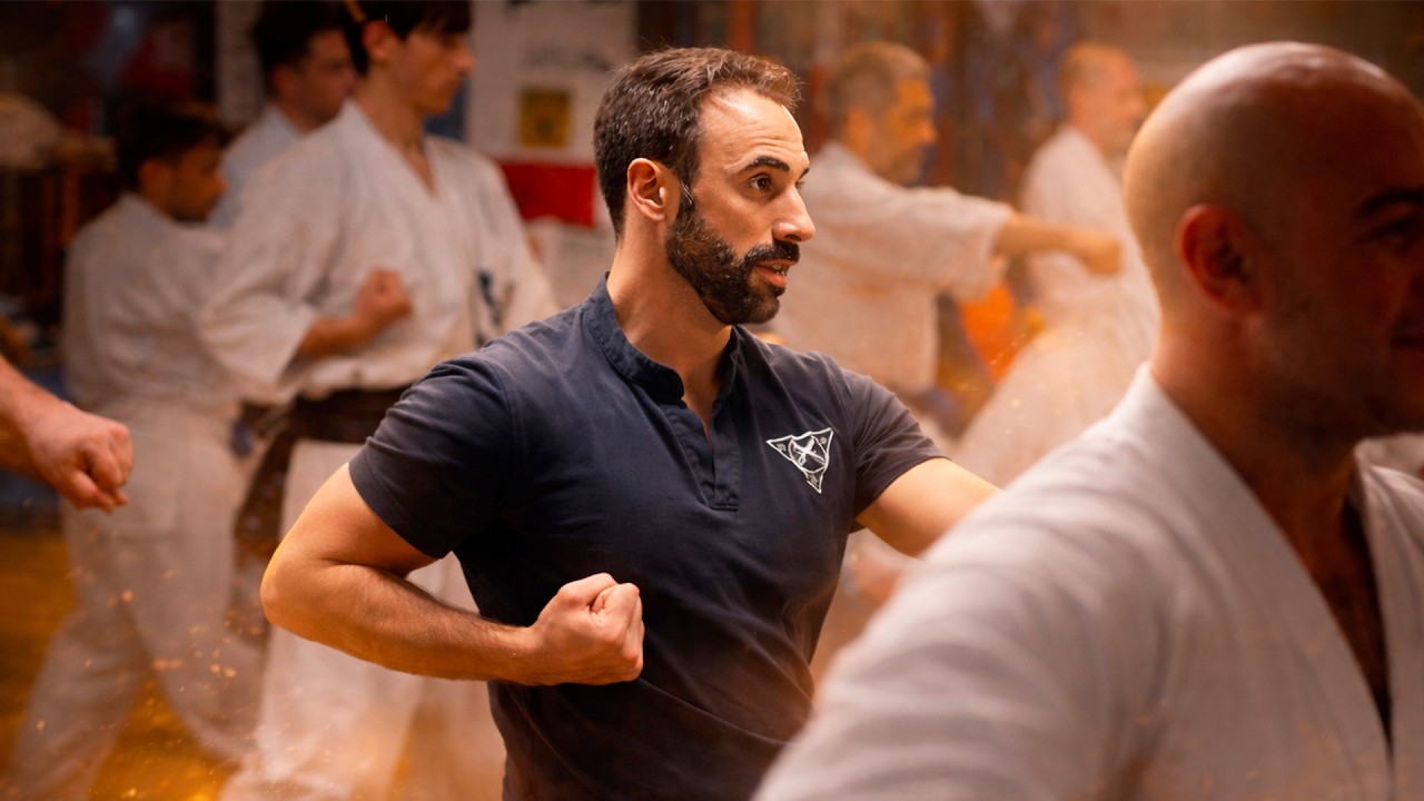 Maestro di WING CHUN prova il KARATE KYOKUSHINKAI