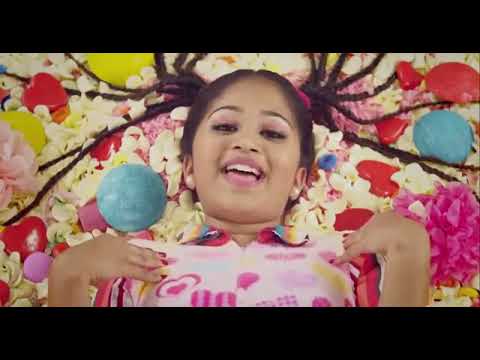 Marisha ft La Signore   DUM DUM Official Music Video