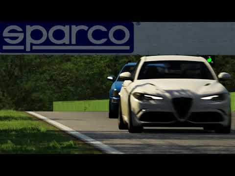 Audi RS2 vs Alfa Romeo Giulia