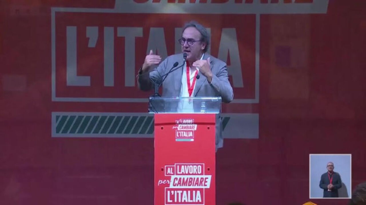 Bonelli (Avs): Governo fa la guerra ai poveri invece che alla povertà