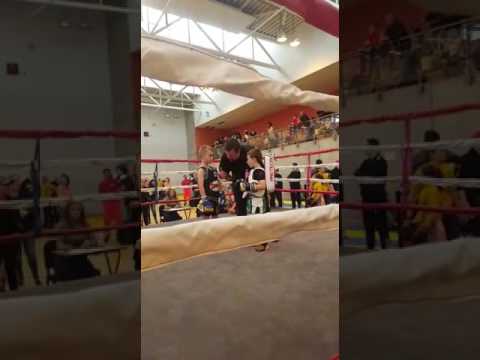 Masons fight for the belt