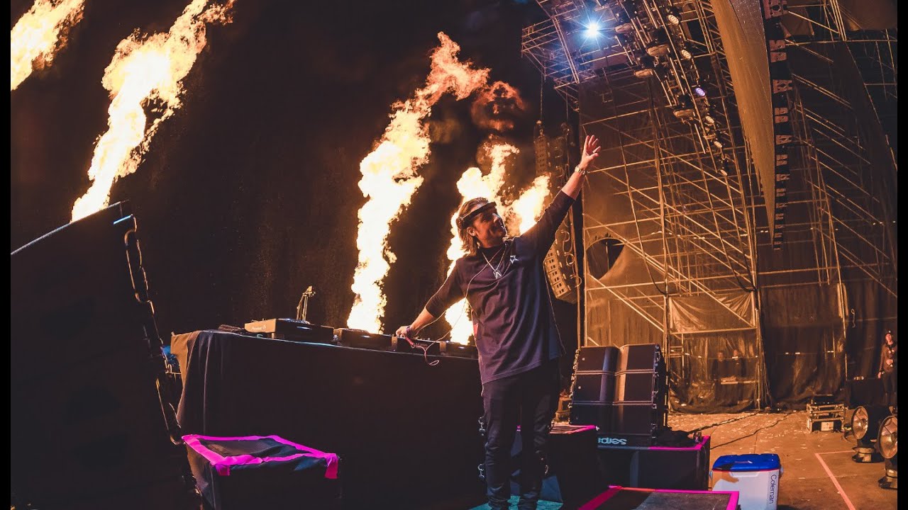 We Come, We Rave, We Love vs. Losing It vs. Out Of My Mind (Axwell Mashup)