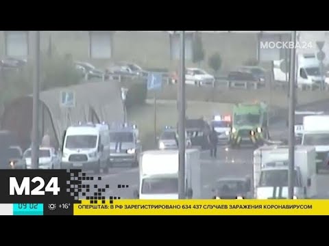 Два человека стали жертвами аварии на МКАД - Москва 24