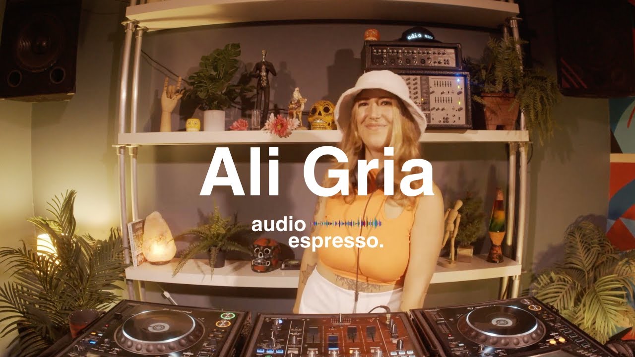 Promotional video thumbnail 1 for Ali Gria