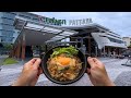 Eating At The Most Amazing 7 Eleven