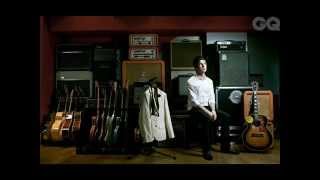 Noel Gallagher's High Flying Birds - The Dying Of The Light