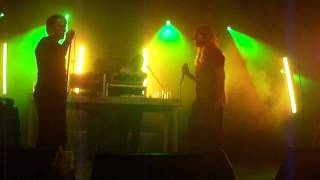 gus gus - david live in cologne 2011.MP4