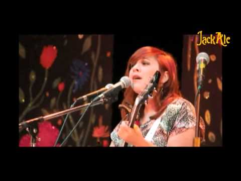 Carla Morrison - Este Momento  (Dolores a Colores)