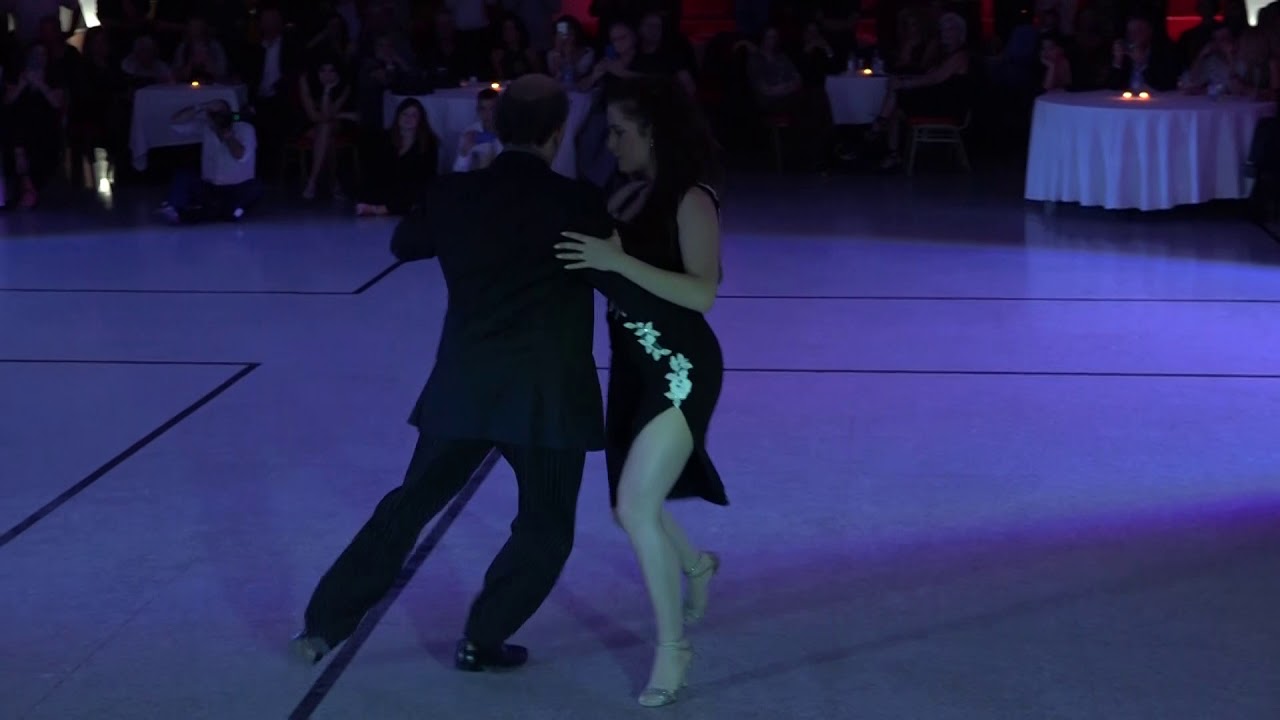 Video thumbnail for Sofia GALANAKI y Ciccio AIELLO - Cosenza International Tango Festival - 15 Novembre 2018