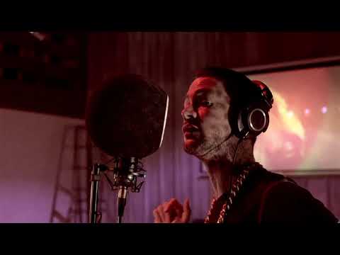 Man 3 Faces - "Greatest" | Live Happens Anywhere