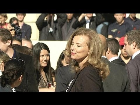 Valérie Trierweiler: "Elle a vécu un choc émotionnel assez fort" - 13/01