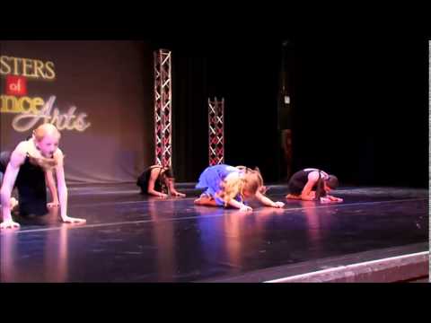 Dance Moms - Black and Blue (S3, E34)