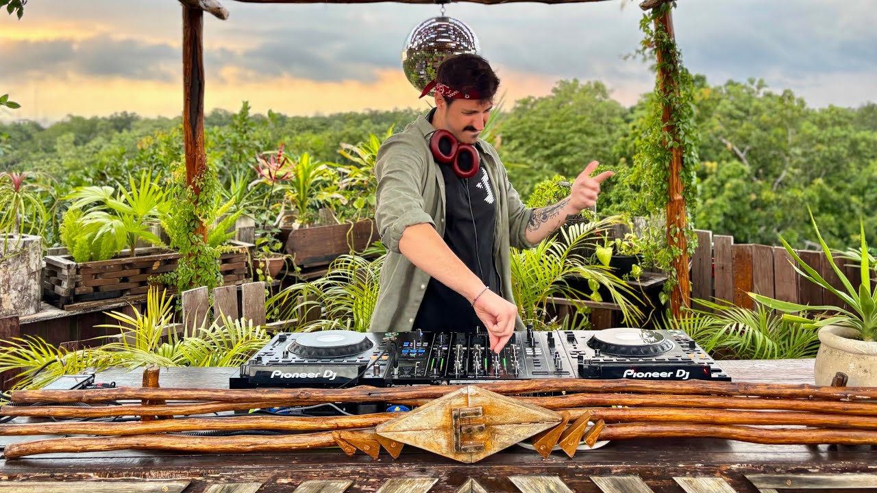 Moritz Weehr | Driving Peak Time Acid Techno 2025 | By @EPHIMERATulum