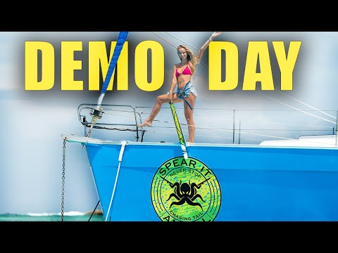 INTERIOR REBUILD of a 50ft SALVAGED BOAT (Major Refit) 💥🔨  | ep.17